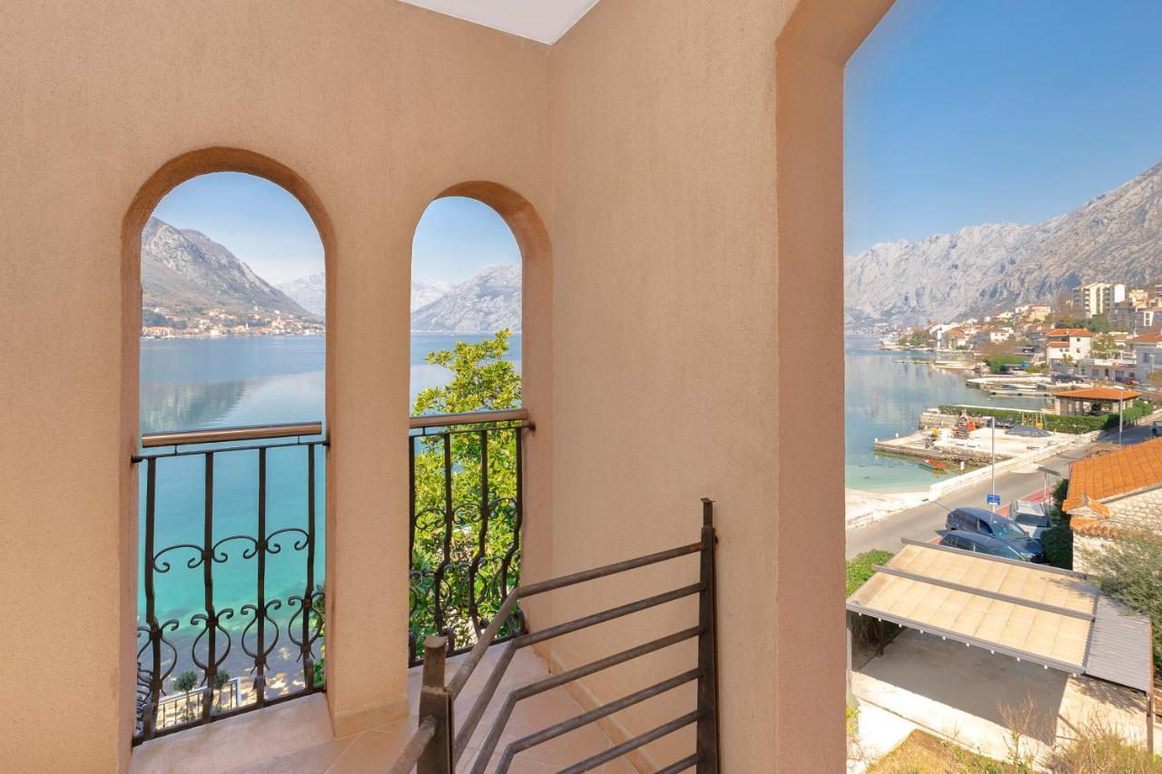 Promenade Rose Apartment Kotor Exterior photo