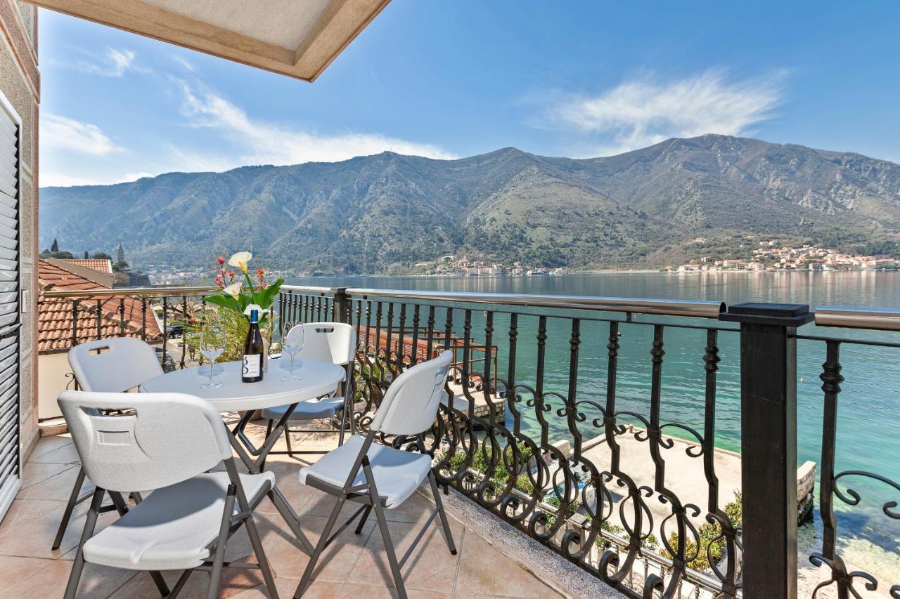 Promenade Rose Apartment Kotor Exterior photo